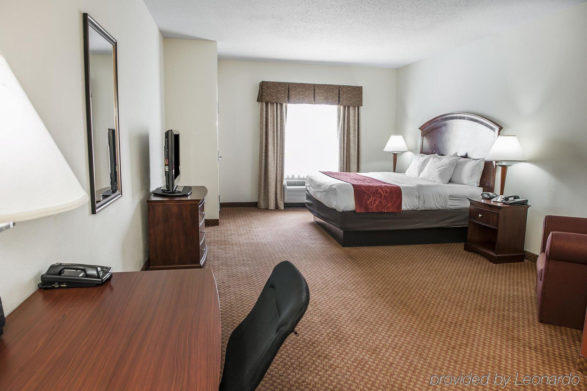 Comfort Suites Near Indianapolis Airport Exterior foto