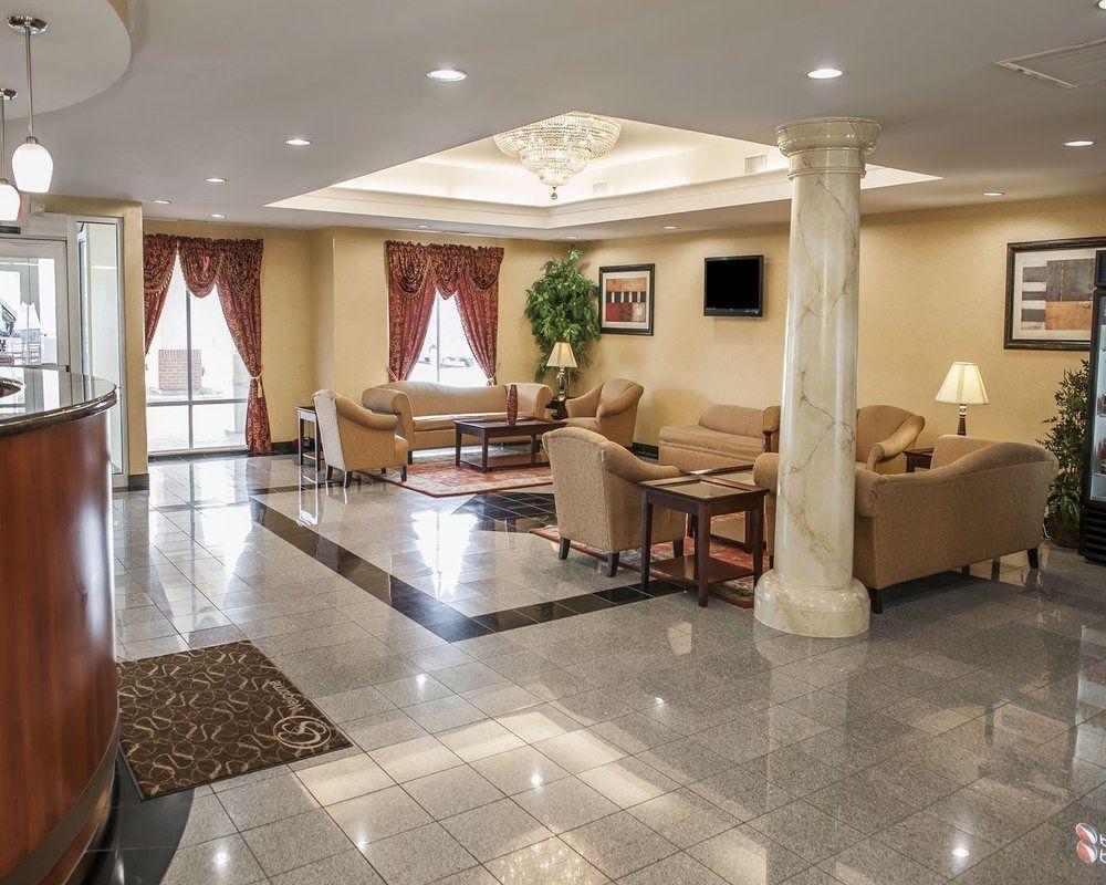 Comfort Suites Near Indianapolis Airport Exterior foto