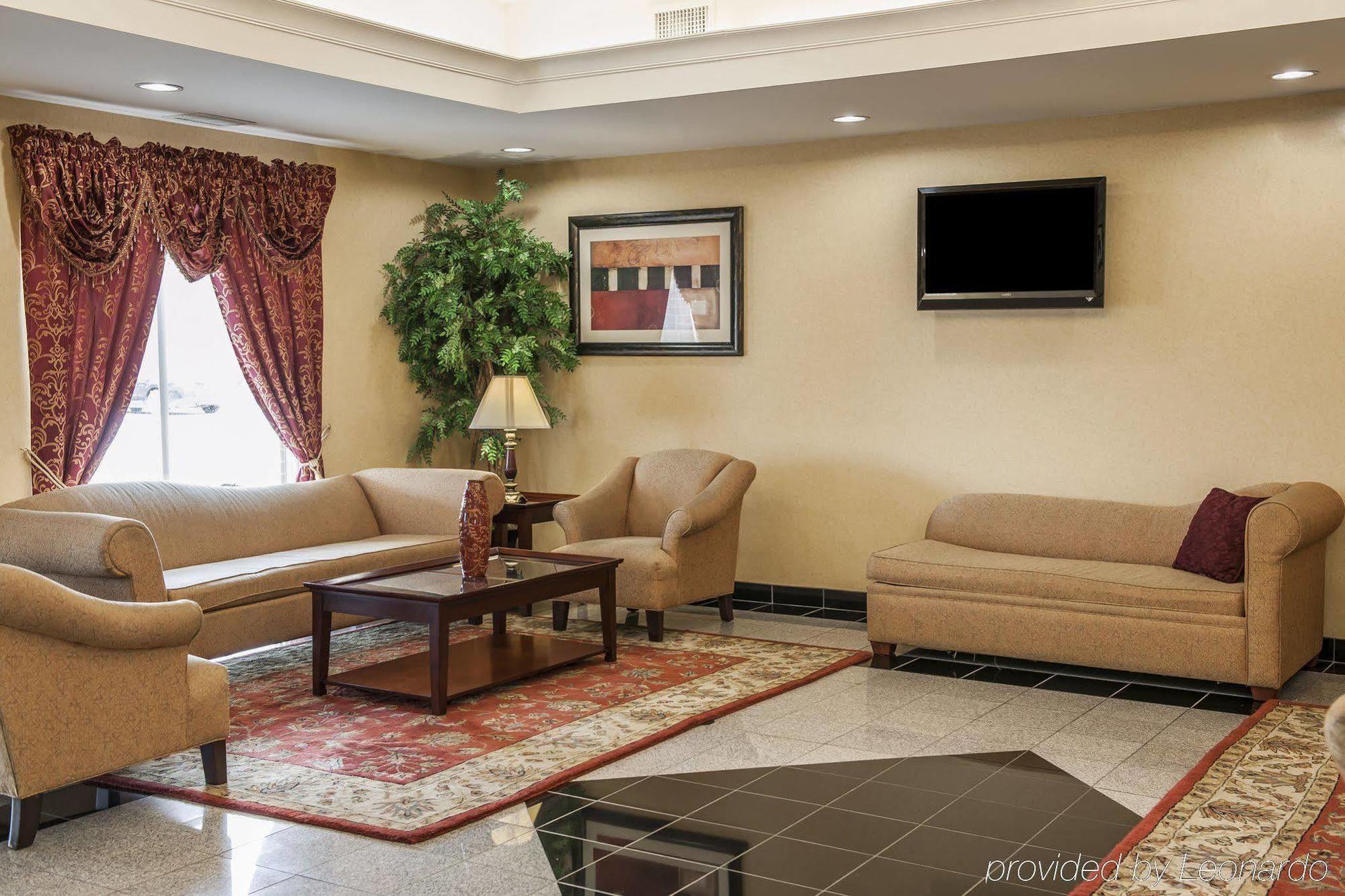 Comfort Suites Near Indianapolis Airport Exterior foto