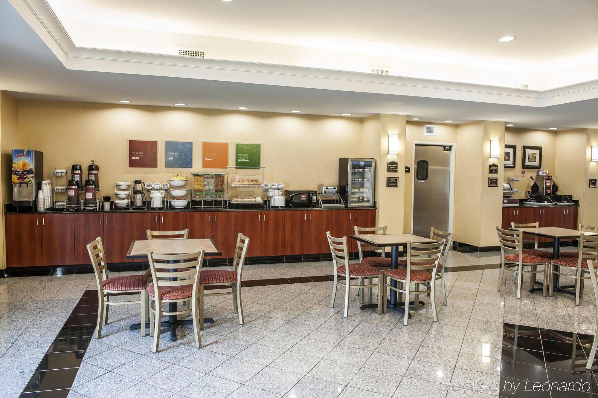Comfort Suites Near Indianapolis Airport Exterior foto